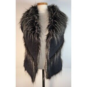 Dolce Cabo Women’s black  aux Suede And Faux Fur Vest Festival Large C-40"